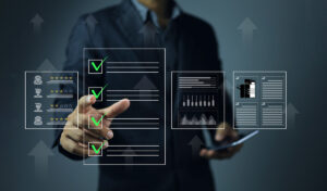 a,businessman,click,green,check,mark,to,evaluating,a,vendor